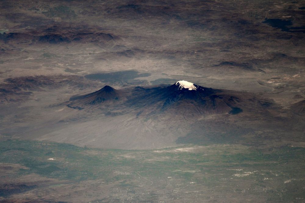 Արարատը` տիեզերքից /լուսանկարներ/