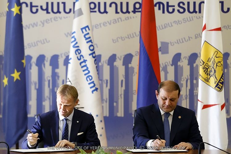Տարոն Մարգարյանը  հանդիպել է ԵՆԲ ներկայացուցչի հետ