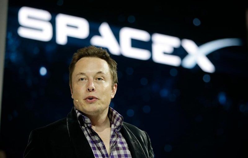 Իլոն Մասկը խոստացել է հունվարին մեկնարկել Falcon Heavy հրթիռը