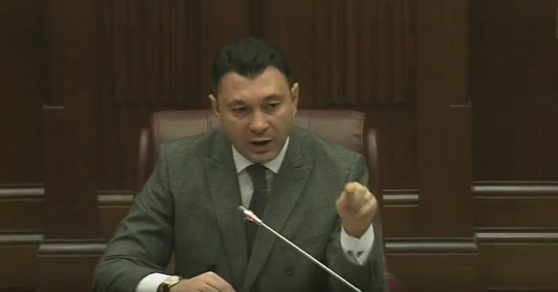 После обеда горчицы не надо. Շարմազանովը խորհրդարանի պատահարի մասին