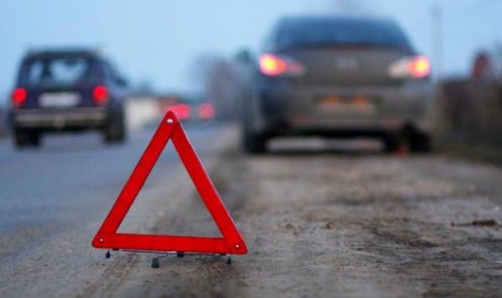 Կաքավաձոր-Օթևան ճանապարհին ավտոմեքենան դուրս է եկել ճանապարհից և կախվել ձորակը
