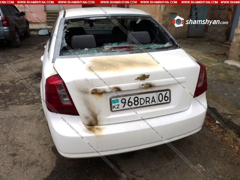 Վանաձորում մեքենա են հրկիզել