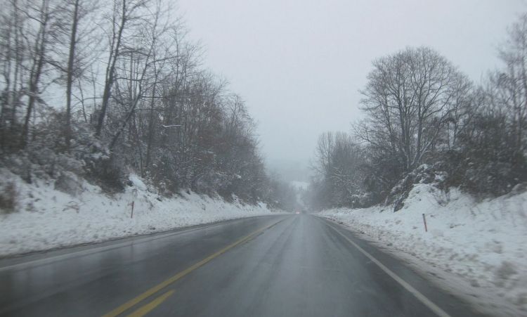 Որոշ ճանապարհների մերկասառույց է