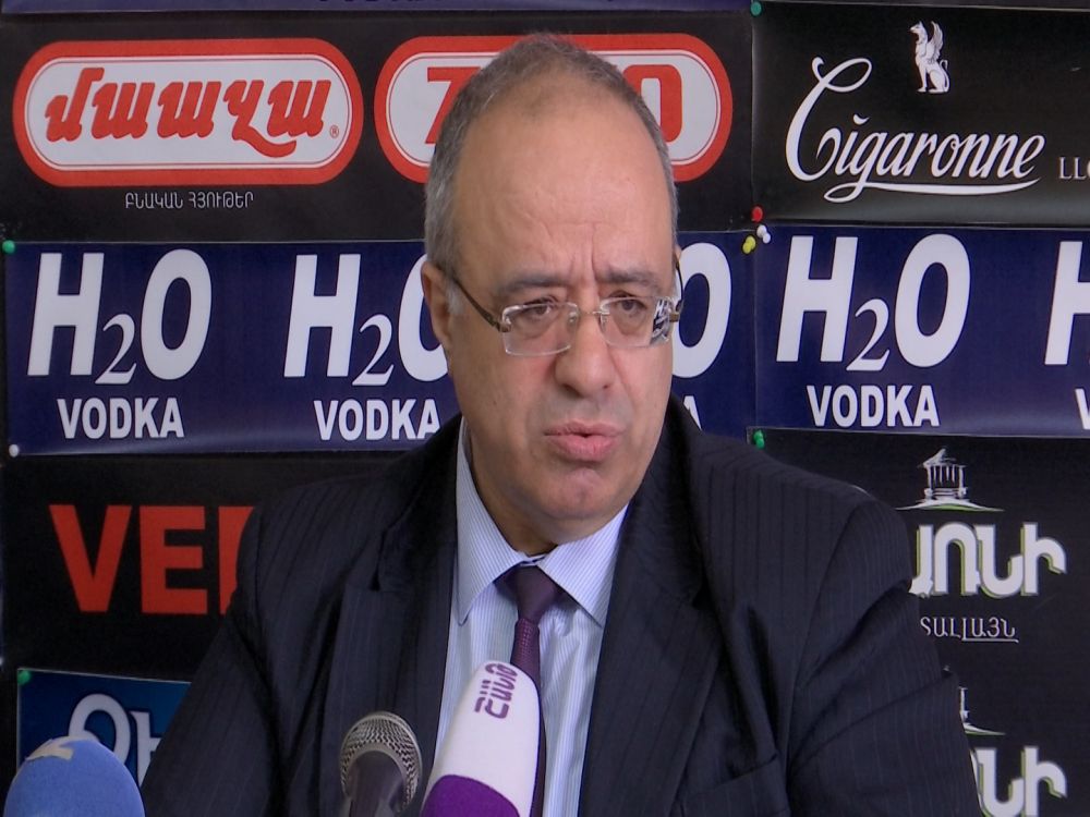 Մեր լեզվի մասին օրենքը շատ ազատական է. Սերգո Երիցյան