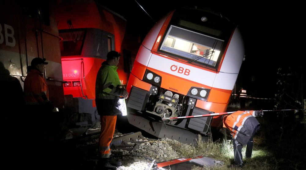 Ավստրիայում բախվել են երկու ուղևորատար գնացքներ