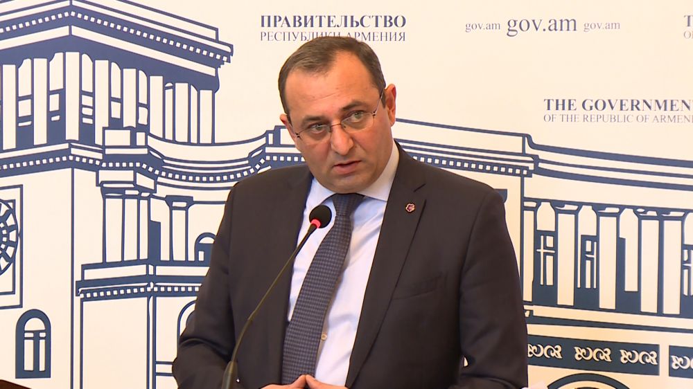 Ընդերք շահագործողները պարտավոր են հրապարակել շրջակա միջավայրի աղտոտման մասին տեղեկությունները. Արծվիկ Մինասյան