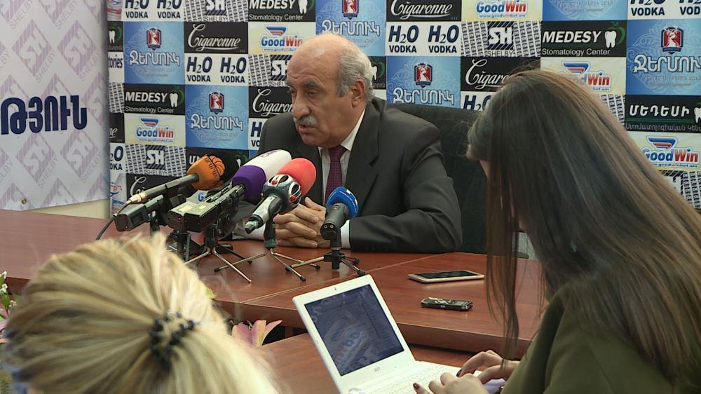 Ինչ կարծիք ունի նախկին վարչապետը կառավարության նիստերը  փակ դարձնելու մասին