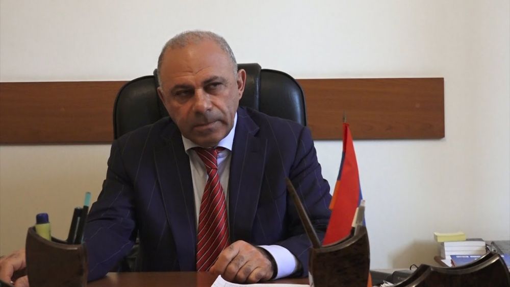 ԱԺ պատգամավոր Ալիկ Սարգսյանի տան մոտ խոչընդոտել են լրագրողի աշխատանքին