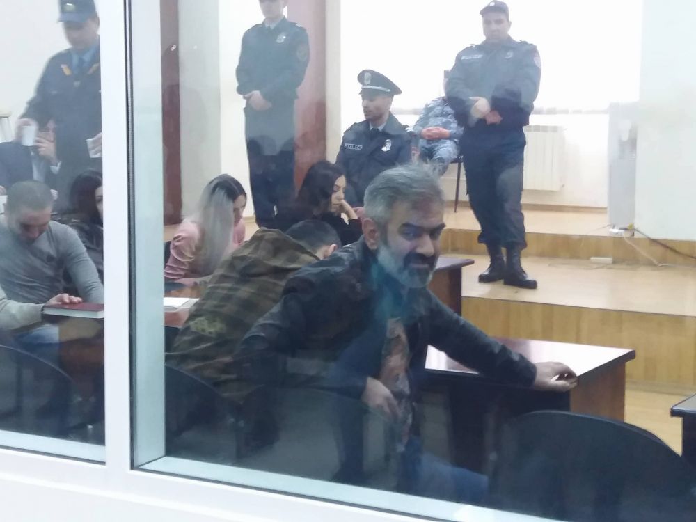 «Մենք ստե էդ առիթով սալյուտ ենք արել».Արայիկ Խանդոյանի հեռախոսային զրույցի գաղտնալսումից