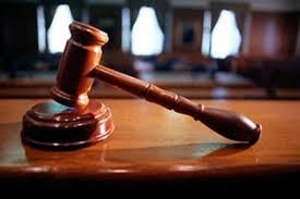 Աղմկոտ միջադեպ Շենգավիթի դատարանում. տուժողը դժգոհ էր սպանության գործի ձգձգումից