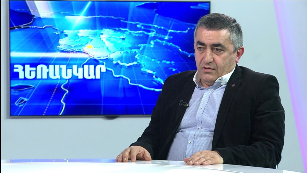 Արմեն Ռուստամյան