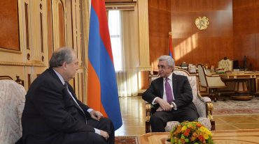 Ունի լայն ծանոթություններ ՌԴ-ում, Արևմուտքում, արաբական աշխարհում. Սերժ Սարգսյանը՝ Արմեն Սարգսյանի մասին