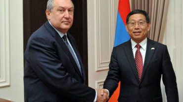 Արմեն Սարգսյանը և Չինաստանի դեսպանը քննարկել են մի շարք բնագավառներում համագործակցության հարցեր