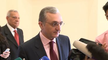 Յուրի Խաչատուրովին ՀԱՊԿ գլխավոր քարտուղարի պաշտոնից հետ կանչելու հարցով քննարկումները շարունակվում են. Զոհրաբ Մնացականյան