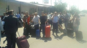 Welcome to Armenia Հայաստանը զբոսաշրջիկներին դիմավորում է քաղցրավենիքով
