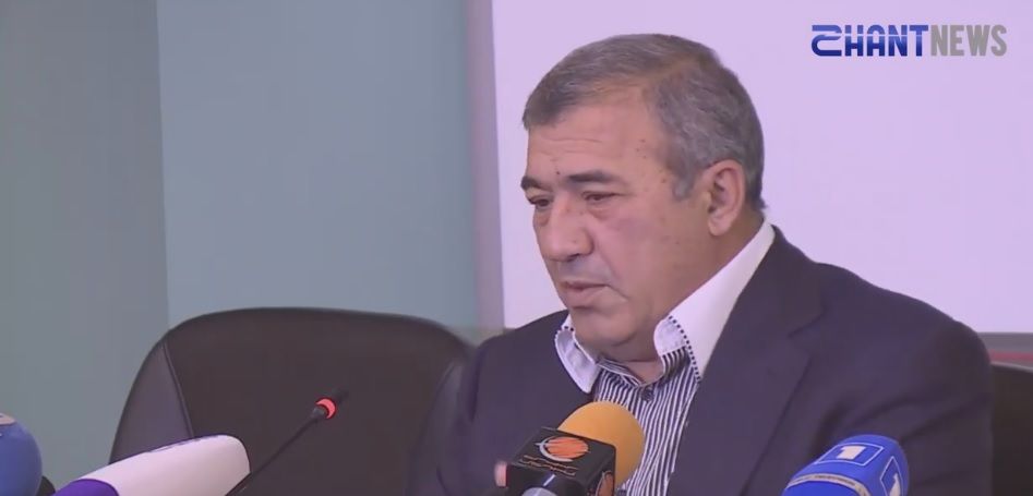 Քո լույսով գնացած ճանապարհը ես մթով եմ անցել. ՀՖՖ նախագահի արձագանքը հեռանալու մասին հարցին