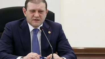 Տարոն Մարգարյանը նախընտրում է կալանավորվել քաղաքապետի կարգավիճակում. «Ժամանակ»