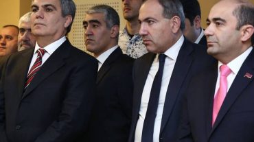 Հույս ունեմ՝ կգանք ընդհանուր որոշման. Փաշինյանը պատասխանել է «Ելք»-ի ճակատագրի վերաբերյալ հարցին