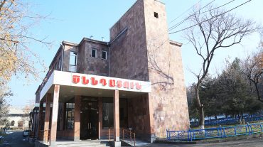 Քանաքեռ-Զեյթուն ծննդատան բակում վիճաբանությունն ավարտվել է ծեծկռտուքով