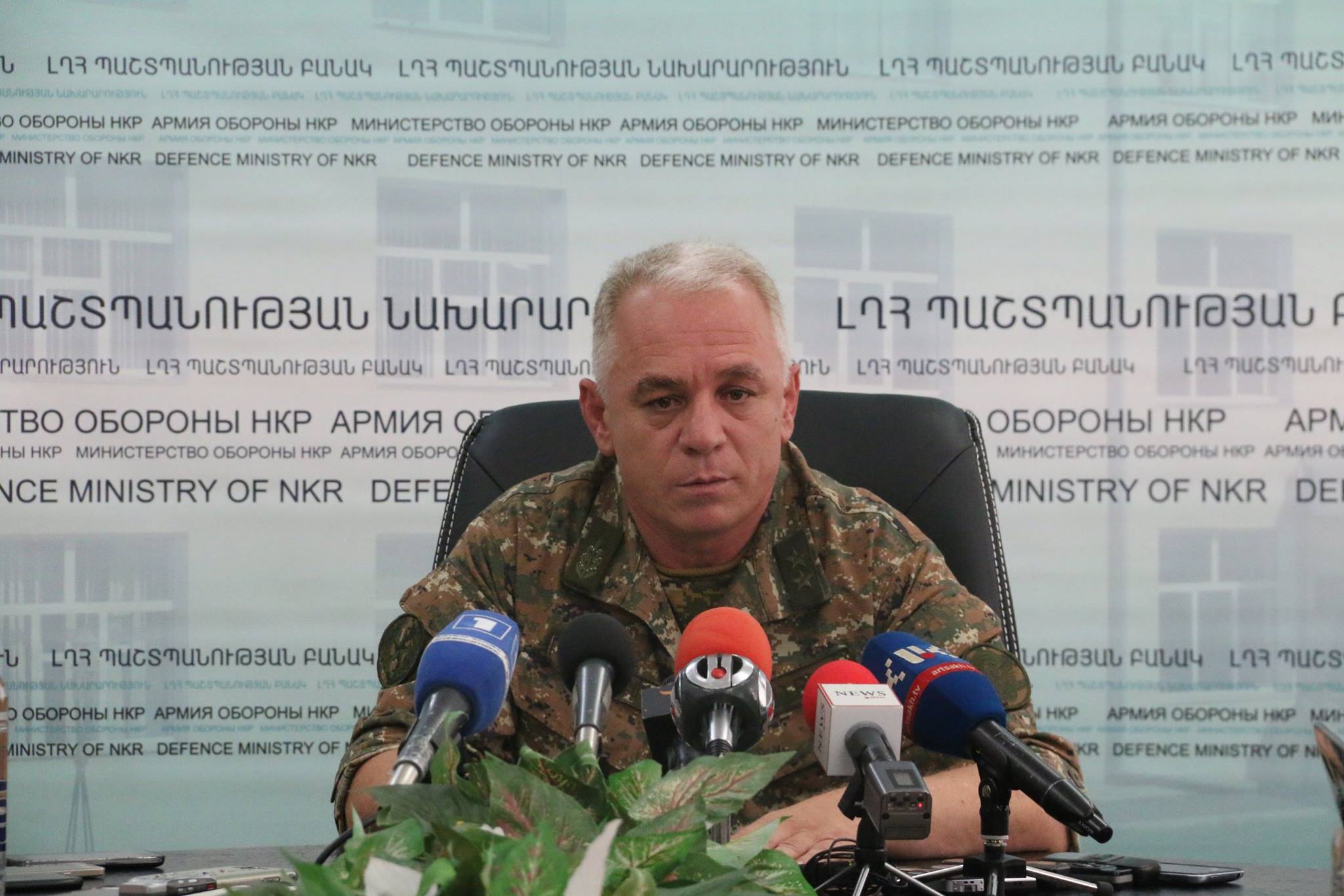 ՊԲ հրամանատարը ներկայացրել է Արցախի առաջնագծի իրավիճակը, ռազմական բախումների հավանականությունը