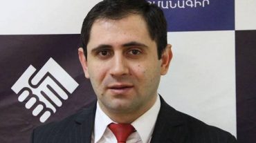 Սուրեն Պապիկյանն Ազատամուտ համայնքի ղեկավարի չարաշահումների հարցով դիմել է գլխավոր դատախազին