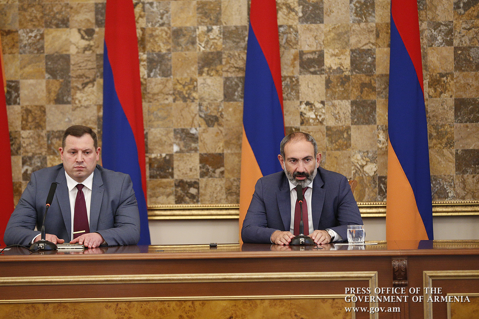 ՀՀ քաղաքացիները պետք է համոզված լինեն, որ Քննչական կոմիտեի համար բոլոր մարդիկ հավասար են օրենքի առաջ. վարչապետ