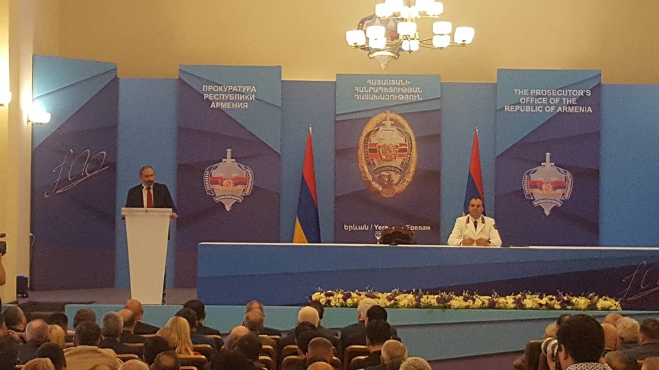Դատախազության կյանքում եղել են ակնհայտ սխալ ու անօրինական որոշումներ․ Փաշինյան