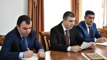 Արցախի պետնախարարը հանդիպել է ՀԲԸՄ նախագահի հետ