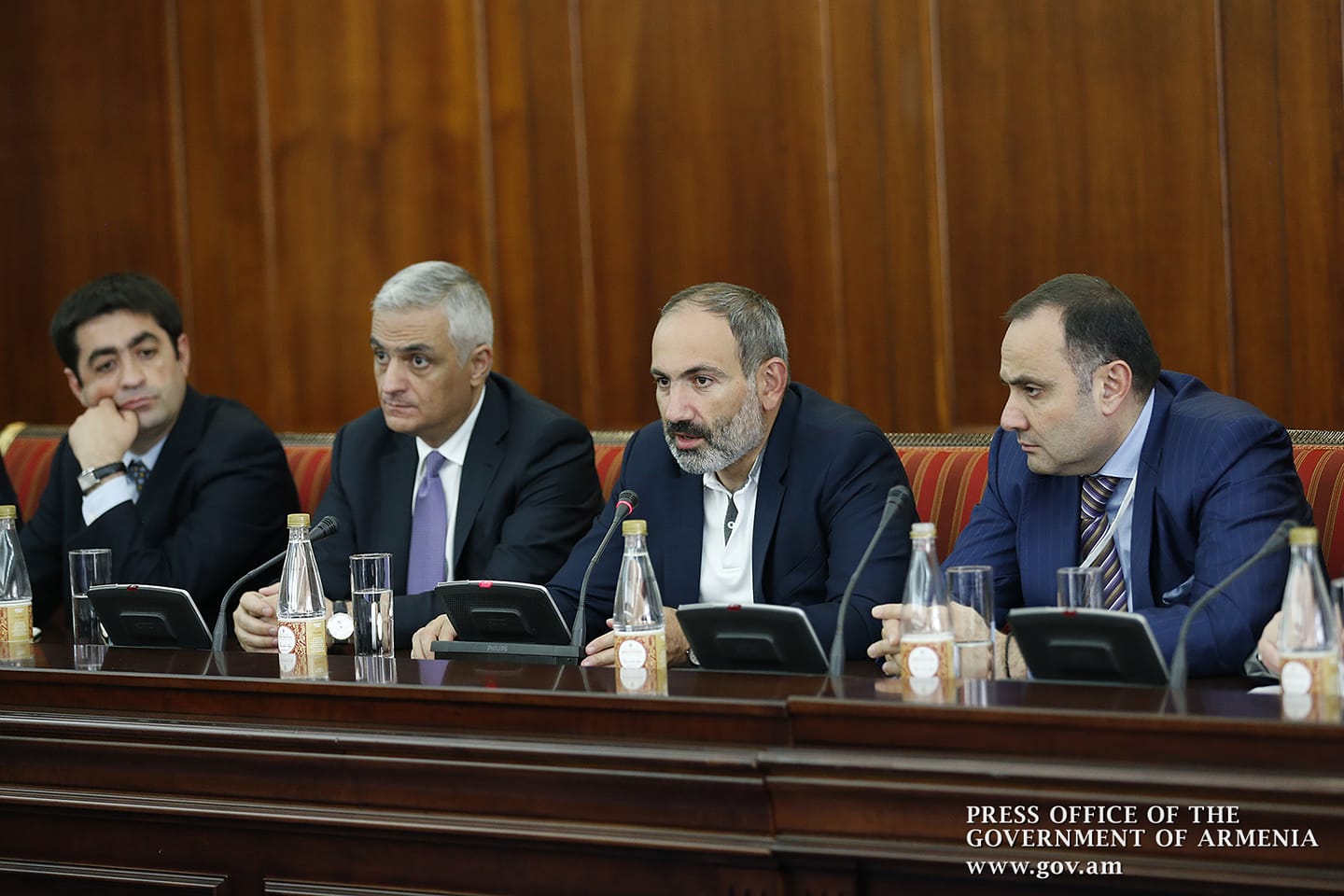 Մենք բարեգործության տրամաբանությունը պետք է փոխենք. վարչապետ