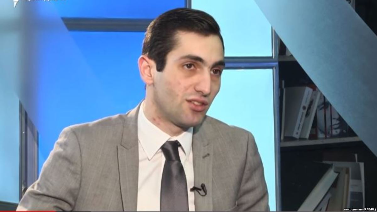 Քաղաքապետարանում բոլորի մոտ ճամպրուկային տրամադրություն է. Դավիթ Խաժակյան