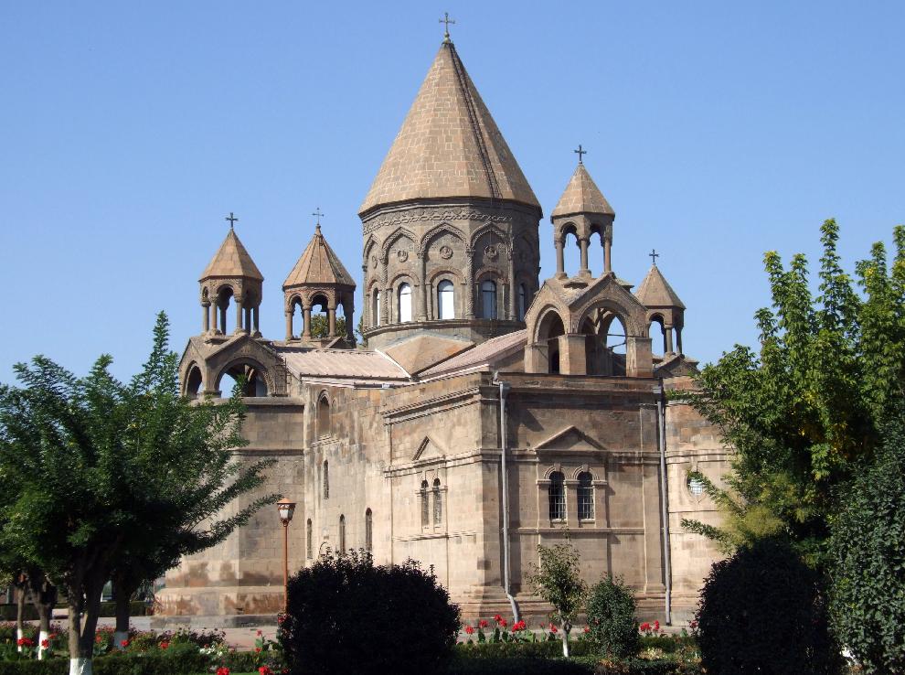 Կաթողիկոսը հրաժարվում է բաց քննարկման ձևաչափով հանդիպումից. «Նոր Հայաստան, նոր Հայրապետ» նախաձեռնություն