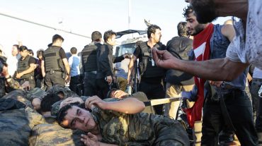 Թուրքիա է վերադարձվել ռազմական հեղաշրջման փորձի համար մեղադրվող 100 գյուլենական