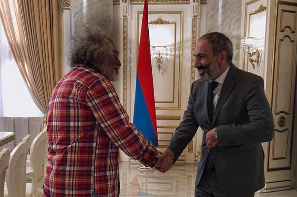 Ուրախ կլինեի՝ Ալիևն էլ իր որդուն ուղարկեր առաջնագիծ ծառայելու․ վարչապետի հարցազրույցը` Ալեքսեյ Վենեդիկտովին