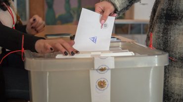 Ընտրակաշառքը քրեականացվում է` «փոքրիկ» բացառություններով․ նախագիծ