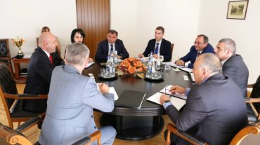 Արծվիկ Մինասյանը Բելառուսի դեսպանի հետ քննարկել է բիզնես-ծրագրերի գործարկման տարբերակները