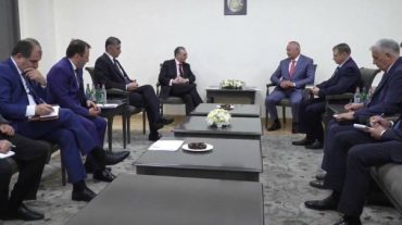 Զոհրաբ Մնացականյանը ՌԴ ՊՆ տեղակալի հետ քննարկել է ռազմական ոլորտում համագործակցության խորացմանը վերաբերող հարցեր
