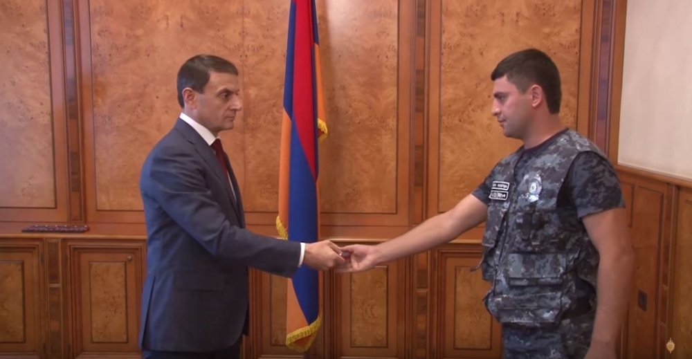 Ոստիկանության պետի հրամանով սպայական կոչումներ են շնորհվել