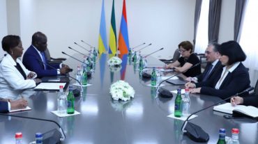Զոհրաբ Մնացականյանը Ռուանդայի և Գաբոնի ԱԳ նախարարների հետ քննարկել է Աֆրիկյան մայրցամաքի հետ համակողմանի փոխգործակցությունը