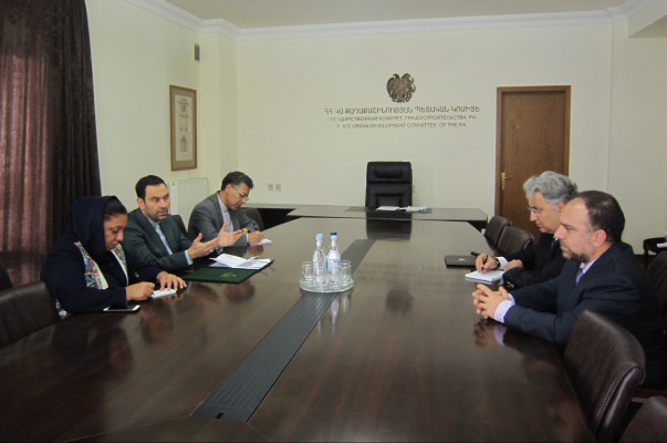 Ավետիք Էլոյանն Իրանի դեսպանի հետ քննարկել է սեյսմիկ անվտանգությանն առնչվող հարցեր