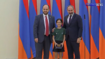 Վարչապետի նստավայրում մրցանակներ են հանձնում «Կենգուրու» մրցույթի հաղթողներին