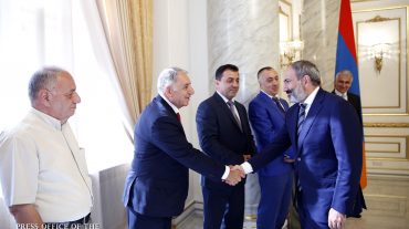 Փաշինյանը Գործատուների միության անդամների հետ քննարկել է տնտեսության զարգացմանն ուղղված մի շարք հարցեր