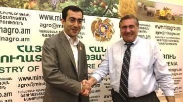 Ռոբերտ Մակարյանը պարգևատրվել է «Գյուղատնտեսական նվաճումների համար» ոսկե մեդալով