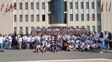 «Քայլ դեպի տունն» այսօր շատ ջերմ ընդունելության արժանացավ պաշտպանության նախարարությունում. Մխիթար Հայրապետյան