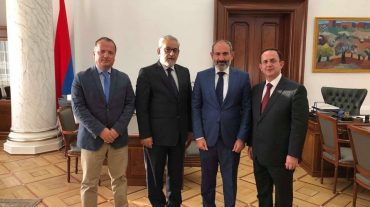 Վարչապետն ընդունել է ՀՅԴ Լիբանանի Կենտրոնական Կոմիտեի պատվիրակությանը