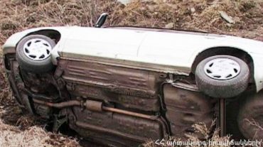 Արշակունյաց պողոտայում «Toyota Corolla»-ն կողաշրջվել է