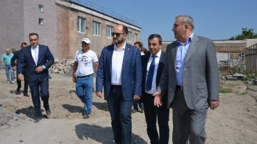 Կրթության նախարարը մտահոգված է Մարտունու ավագ դպրոցի շինարարության վերջնաժամկետով
