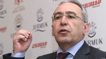 Պատգամավոր Հակոբ Հակոբյանը վերջին շրջանում իր ունեցվածքը գրանցում է որդու անունով․ «ՀԺ»