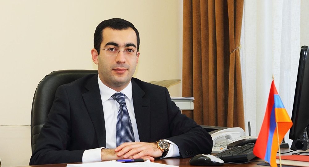 Ռոբերտ Մակարյանն ազատվել է գյուղատնտեսության փոխնախարարի պաշտոնից