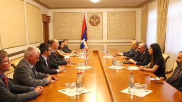 Բակո Սահակյանն ընդունել է Եվրախորհրդարանի պատգամավոր Մարտին Զոնեբորնի գլխավորած պատվիրակությանը