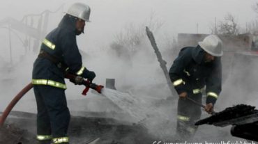 Հրդեհ Պռոշյանի կոնյակի գործարանի մոտ